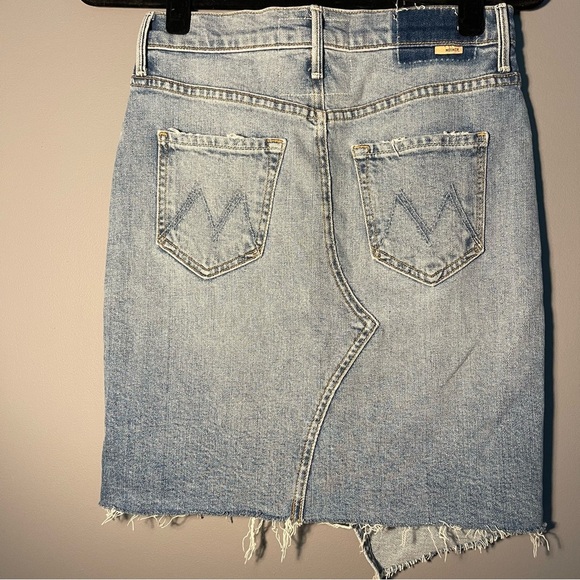 MOTHER Light Blue Tomcat Denim Frayed Skirt 24 - Picture 2 of 7